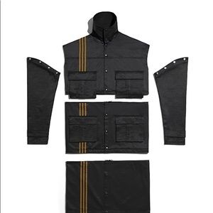 Ivy Park Convertible Jacket - Black